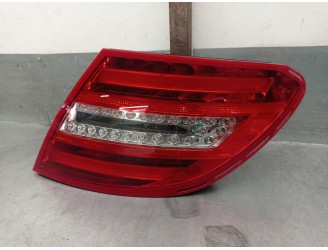 Recambio de piloto trasero derecho para mercedes-benz clase c (w204) berlina 2.1 cdi cat referencia OEM IAM 2048202764 A20482027