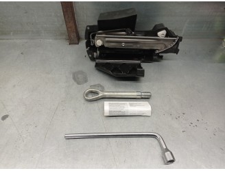 Recambio de gato para mercedes-benz clase c (w204) berlina 2.1 cdi cat referencia OEM IAM A1218980914 A2115830615 