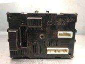 Recambio de caja reles / fusibles para renault clio iii 1.5 dci diesel referencia OEM IAM 8200652285  