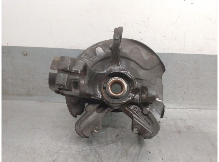 Recambio de volante para mercedes-benz clase e (w210) berlina 2.6 cat referencia OEM IAM A2104600203  