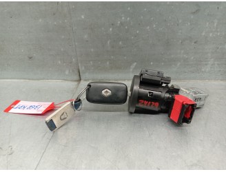 Recambio de conmutador de arranque para renault master iii furgon ma / fm9t / myb23061a3t0 2.3 diesel referencia OEM IAM 8200405