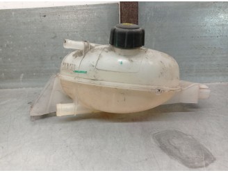 Recambio de deposito expansion para renault master iii furgon ma / fm9t / myb23061a3t0 2.3 diesel referencia OEM IAM 217100015R 