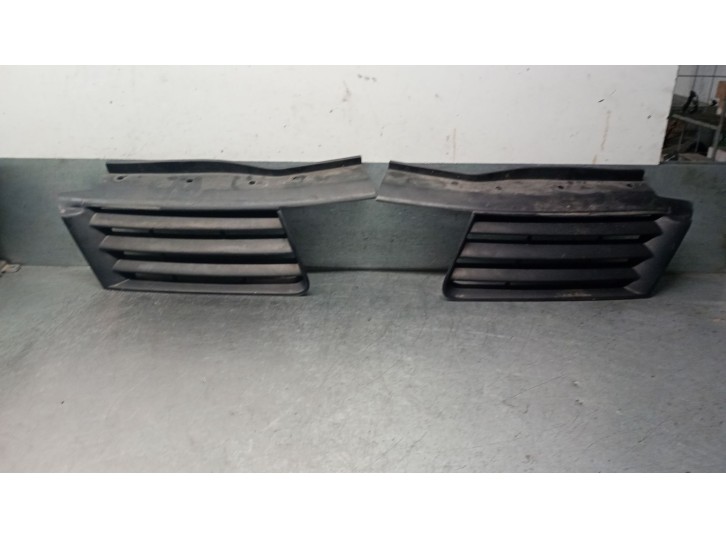 Recambio de rejilla delantera para renault espace iv (jk0) 2.2 dci turbodiesel referencia OEM IAM 7701208941 7701208941 