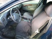 volvo s40 berlina del año 1999