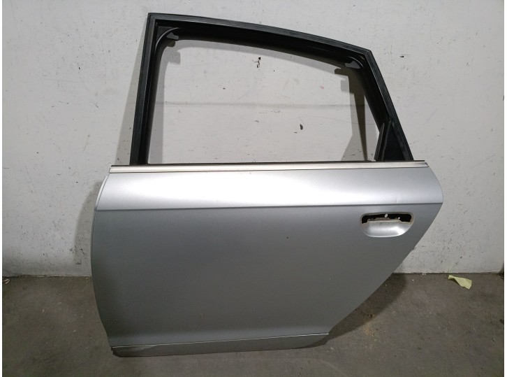 Recambio de puerta trasera izquierda para audi a6 berlina (4f2) 2.7 v6 24v tdi referencia OEM IAM 4F0833051G 4F0833051G 