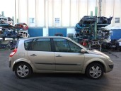 renault scenic ii del año 2006