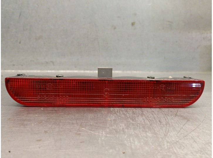 Recambio de luz central de freno para renault laguna (b56) 2.2 diesel referencia OEM IAM 7700847097 7700847097 