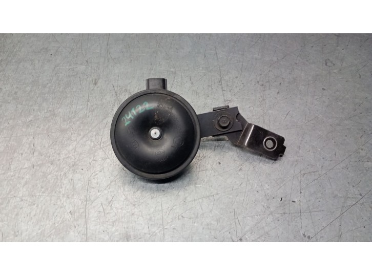 Recambio de claxon para hyundai veloster (fs) 1.6 gdi referencia OEM IAM 966302V000 966302V000 
