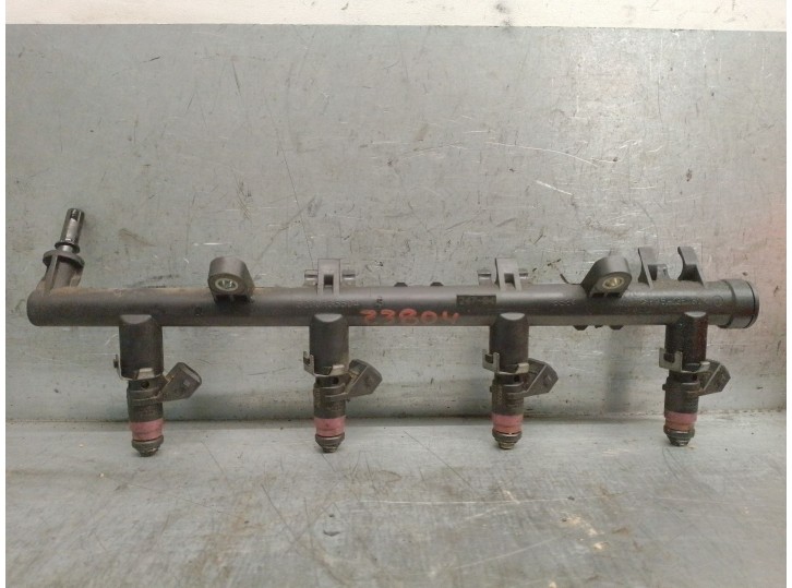 Recambio de rampa inyectora para renault megane ii berlina 3p 1.6 16v referencia OEM IAM 8200135504 8200135504 