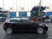 volkswagen golf v berlina (1k1) del año 2007