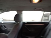 volkswagen golf v berlina (1k1) del año 2007