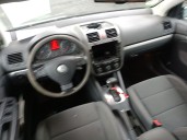 volkswagen golf v berlina (1k1) del año 2007