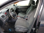 volkswagen golf v berlina (1k1) del año 2007