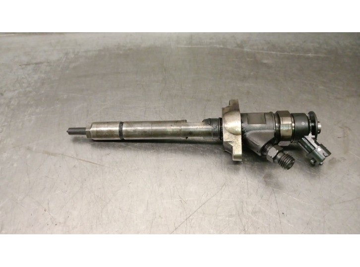 Recambio de inyector para peugeot 308 confort referencia OEM IAM 0445110297  0445110297 BOSCH