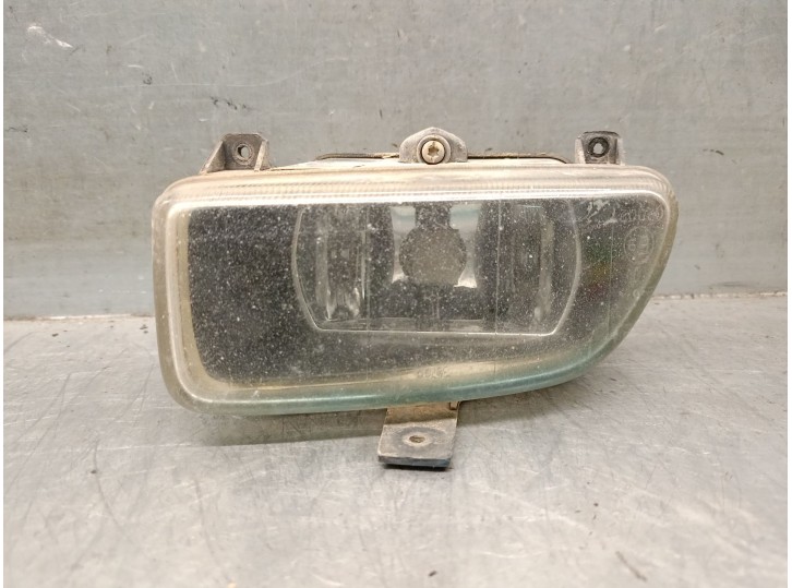 Recambio de faro antiniebla derecho para ford mondeo berlina 2.0 16v cat referencia OEM IAM 93BG15K233AA 6711782 