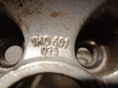 Recambio de llanta para seat leon (1m1) 1.9 tdi referencia OEM IAM 1M0601025 R156JX15H2ET38 