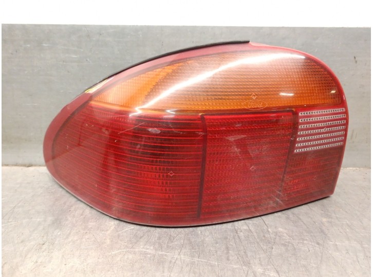 Recambio de piloto trasero izquierdo para ford mondeo berlina 2.0 16v cat referencia OEM IAM 93BG13A603EA 1000083 