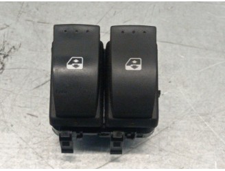 Recambio de mando elevalunas delantero izquierdo para renault master iii furgon ma / fm9t / myb23061a3t0 2.3 diesel referencia O