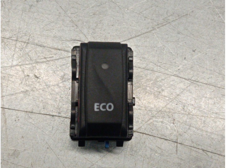 Recambio de interruptor para renault master iii furgon ma / fm9t / myb23061a3t0 2.3 diesel referencia OEM IAM 251B46269R 819219