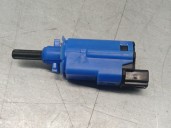 Recambio de interruptor para renault master iii furgon ma / fm9t / myb23061a3t0 2.3 diesel referencia OEM IAM 253251679R 