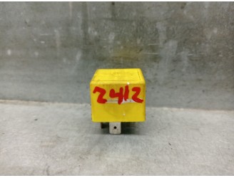 Recambio de rele para renault master iii furgon ma / fm9t / myb23061a3t0 2.3 diesel referencia OEM IAM 7700844253  