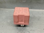Recambio de rele para renault master iii furgon ma / fm9t / myb23061a3t0 2.3 diesel referencia OEM IAM 8200308271  