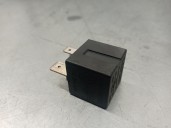 Recambio de rele para renault master iii furgon ma / fm9t / myb23061a3t0 2.3 diesel referencia OEM IAM 8200333352  22204039