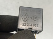 Recambio de rele para renault master iii furgon ma / fm9t / myb23061a3t0 2.3 diesel referencia OEM IAM 8200333352  22204039