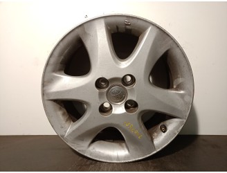 Recambio de llanta para toyota corolla (_e12_) 1.4 d (nde120_) referencia OEM IAM 42611YY100 R156JJX15CHET45 