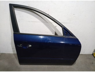 Recambio de puerta delantera derecha para hyundai sonata v (nf) 2.0 crdi referencia OEM IAM 760043K010 760043K010 