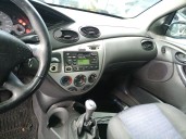 ford focus berlina (cak) del año 1999