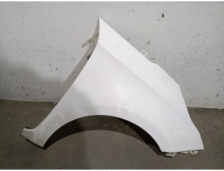 Recambio de aleta delantera derecha para kia carens iv 1.7 crdi referencia OEM IAM 66321A4000 66321A4000 