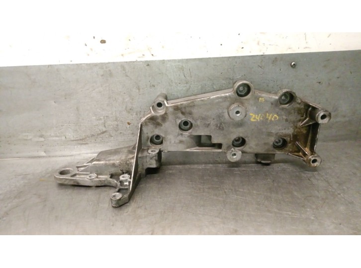 Replacement alternator bracket for Volvo S60 saloon 2.4 cat OEM IAM reference 9497106 9497106 