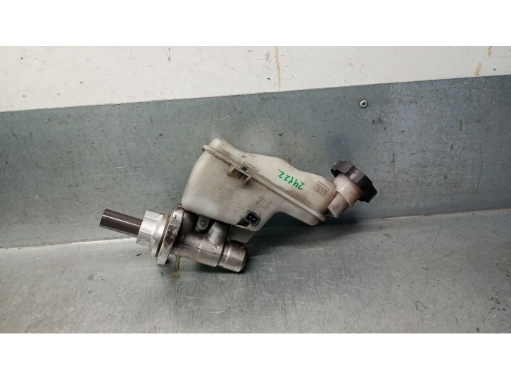 Recambio de bomba freno para hyundai veloster (fs) 1.6 gdi referencia OEM IAM 585102V200 585102V200 