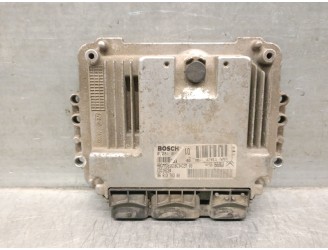Recambio de centralita motor uce para peugeot 206 berlina 1.4 hdi referencia OEM IAM 9661376380  0281012525 BOSCH