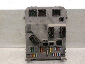 Recambio de caja reles / fusibles para peugeot 206 berlina 1.4 hdi referencia OEM IAM 9657999680  S118085320F SIEMENS