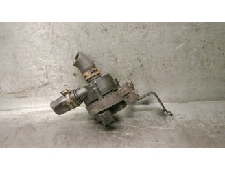 Recambio de bomba agua para renault master iii furgon ma / fm9t / myb23061a3t0 2.3 diesel referencia OEM IAM 925164GA0A 925164GA