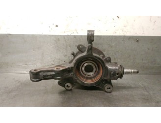 Recambio de mangueta delantera derecha para renault master iii furgon ma / fm9t / myb23061a3t0 2.3 diesel referencia OEM IAM 400