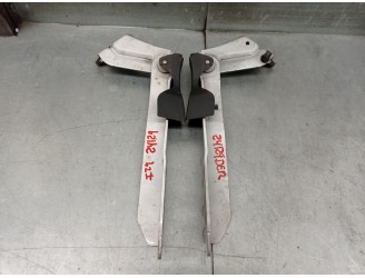 Recambio de bisagra capot para renault master iii furgon ma / fm9t / myb23061a3t0 2.3 diesel referencia OEM IAM 654000006R 65401