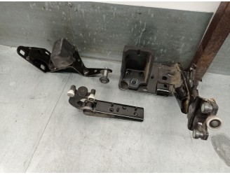 Recambio de soporte / guia puerta corredera para renault master iii furgon ma / fm9t / myb23061a3t0 2.3 diesel referencia OEM IA