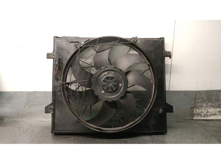 Recambio de electroventilador para chrysler grand voyager v (rt) 2.8 crd referencia OEM IAM 05058677AB 5058677AA 103023070