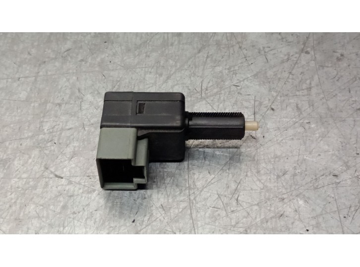 Recambio de interruptor para hyundai veloster (fs) 1.6 gdi referencia OEM IAM 938103S000 938103S000 