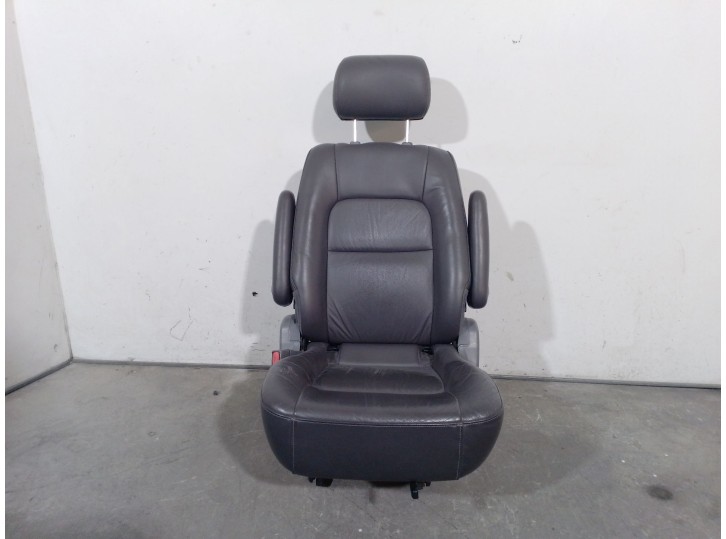 Recambio de asientos trasero izquierdo para kia carnival ii 2.9 crdi cat referencia OEM IAM 6K54J57310445 6K54J57310445 