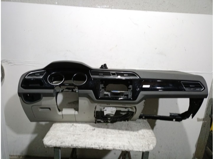 Recambio de salpicadero para volkswagen touran (5t1) 1.4 tsi referencia OEM IAM 5TB857003G 5TB857003G 