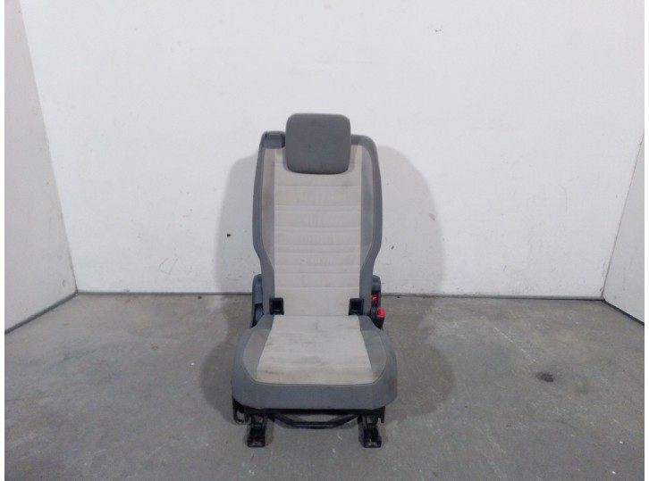 Recambio de asientos trasero derecho para volkswagen touran (5t1) 1.4 tsi referencia OEM IAM 5TA883375C 5TA883375C 
