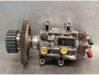 Recambio de bomba inyeccion para ssangyong rodius i 2.7 xdi 4wd referencia OEM IAM 8972289194 6650700101 