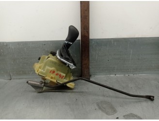 Recambio de palanca cambio para mercedes-benz clase c (w203) berlina 1.8 cat referencia OEM IAM A2032675524 A2032679024 