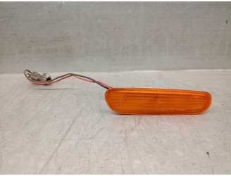 Recambio de piloto lateral izquierdo para volvo s40 berlina 1.8i referencia OEM IAM 30859367 30621938 