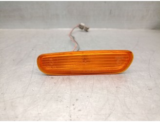 Recambio de piloto lateral derecho para volvo s40 berlina 1.8i referencia OEM IAM 30621937 30621937 