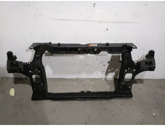 Recambio de panel frontal para kia carens iv 1.7 crdi referencia OEM IAM 64101A4000 64101A4000 